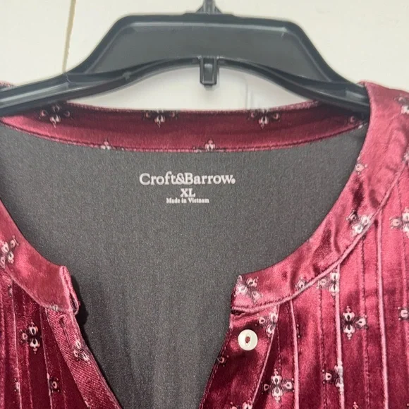 croft & barrow Burgundy Velvet Henley Tunic with Paisley Border - Picture 2 of 7